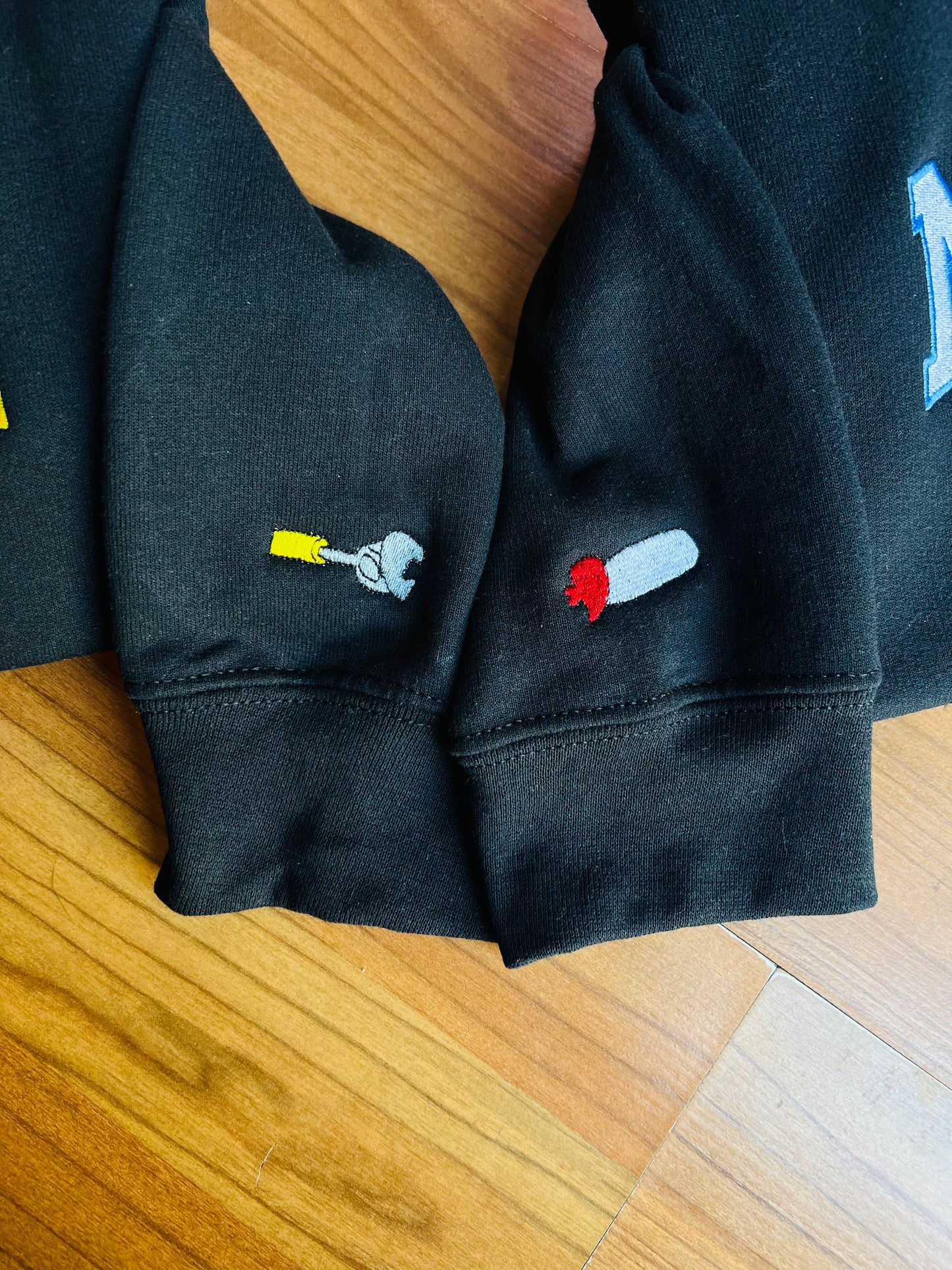 Eve & Wall-E embroidered sweatshirts