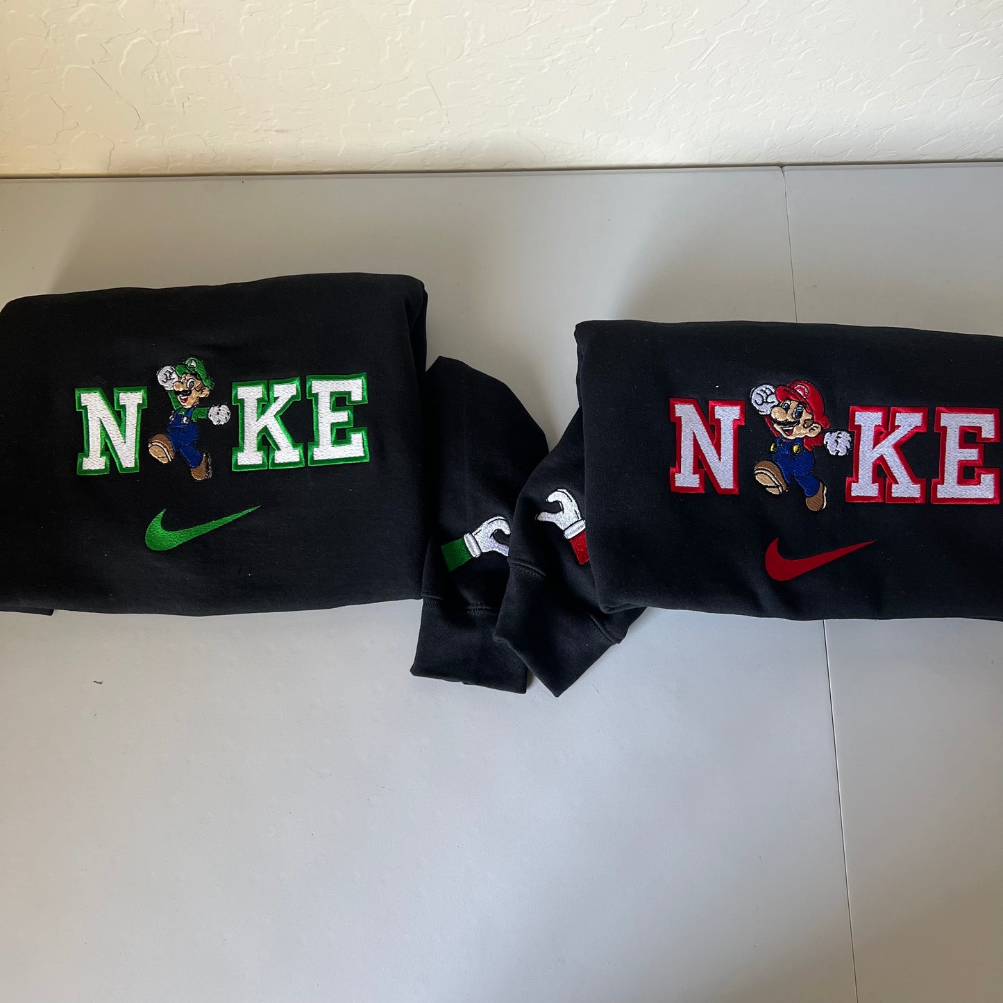 Luigi y Mario inspired embroidered sweaters, matching sweatshirts, couple hoodies
